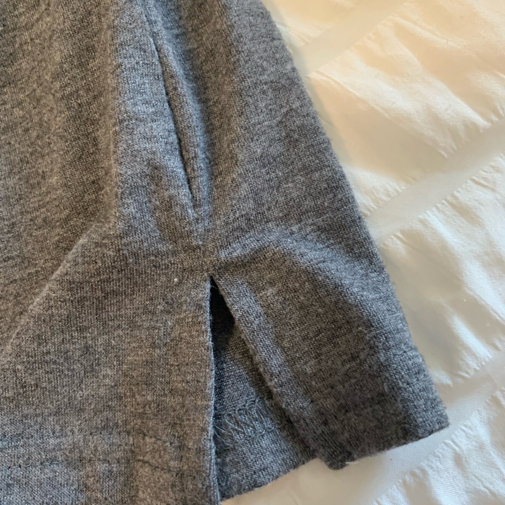 Color Block Tee - Picture 9 of 16